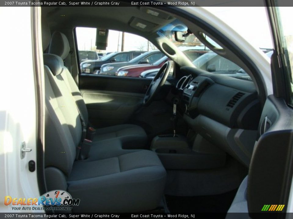2007 Toyota Tacoma Regular Cab Super White / Graphite Gray Photo #8