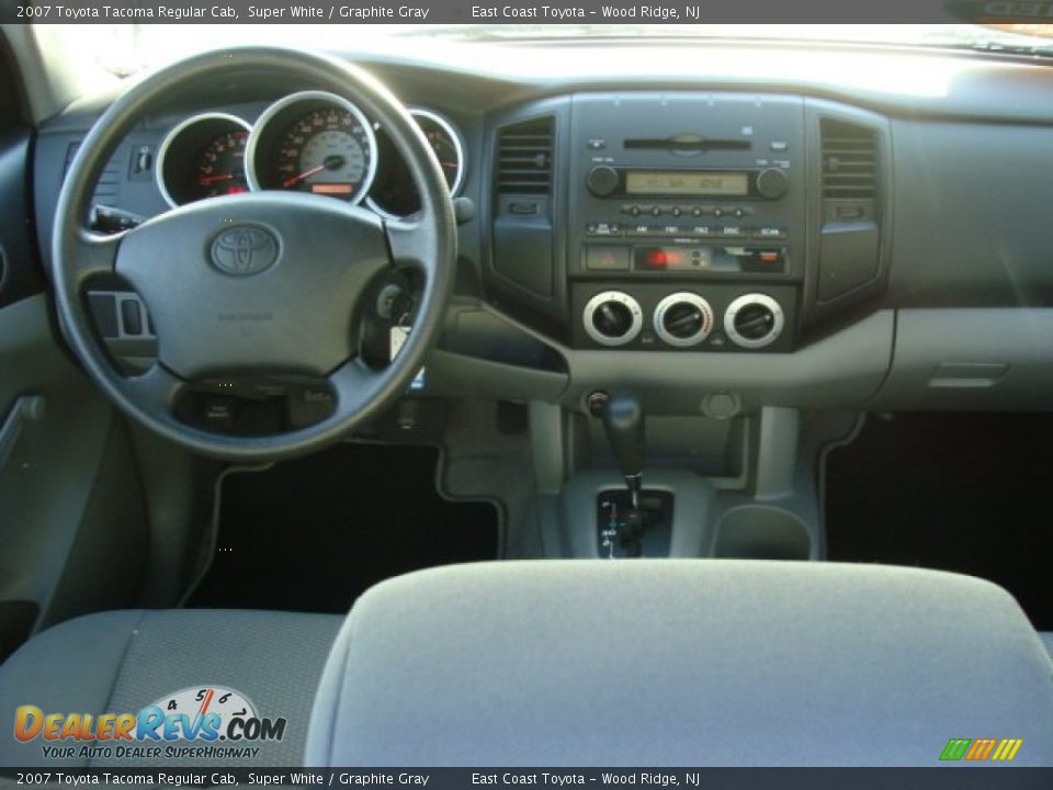 2007 Toyota Tacoma Regular Cab Super White / Graphite Gray Photo #9