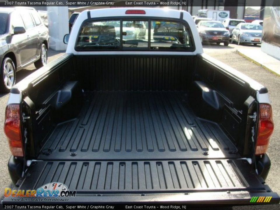 2007 Toyota Tacoma Regular Cab Super White / Graphite Gray Photo #13