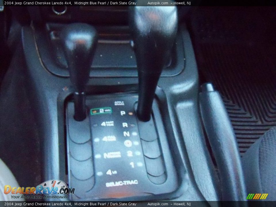2004 Jeep Grand Cherokee Laredo 4x4 Midnight Blue Pearl / Dark Slate Gray Photo #10