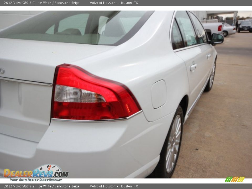 2012 Volvo S80 3.2 Ice White / Sandstone Beige Photo #10