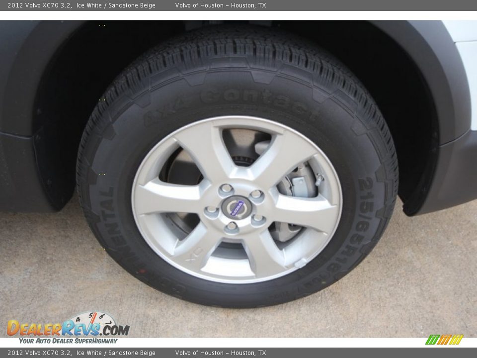 2012 Volvo XC70 3.2 Ice White / Sandstone Beige Photo #8