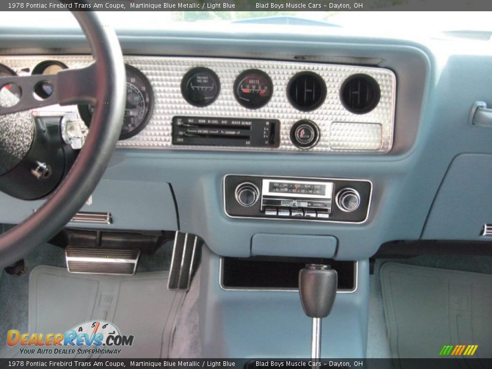 Controls of 1978 Pontiac Firebird Trans Am Coupe Photo #33