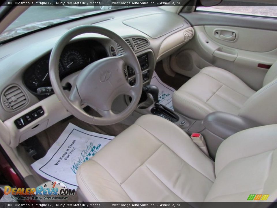 Mocha Interior - 2000 Oldsmobile Intrigue GL Photo #15