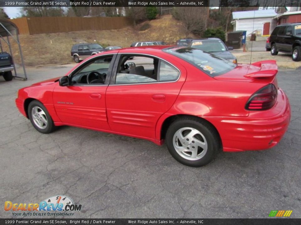 1999 Pontiac Grand Am SE Sedan Bright Red / Dark Pewter Photo #8