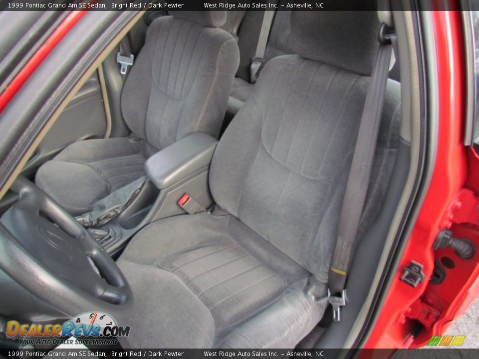 1999 Pontiac Grand Am SE Sedan Bright Red / Dark Pewter Photo #19