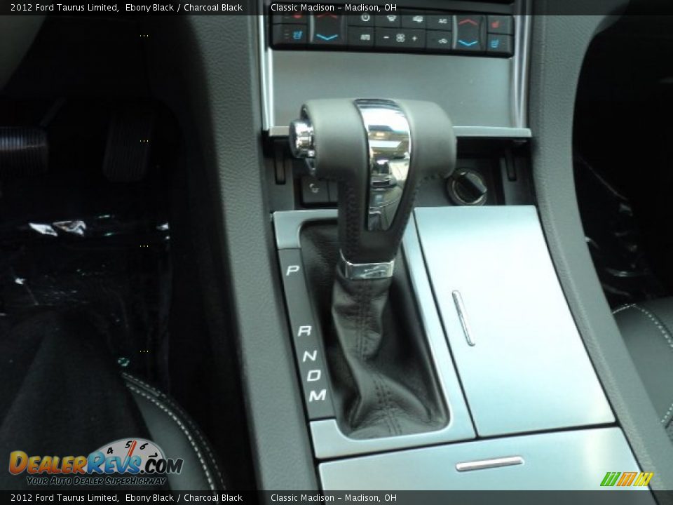 2012 Ford Taurus Limited Shifter Photo #7