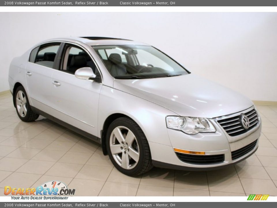 2008 Volkswagen Passat Komfort Sedan Reflex Silver / Black Photo #1