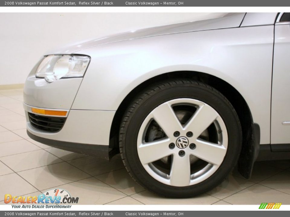 2008 Volkswagen Passat Komfort Sedan Reflex Silver / Black Photo #19