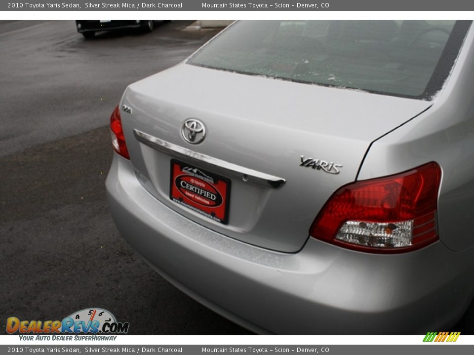2010 Toyota Yaris Sedan Silver Streak Mica / Dark Charcoal Photo #17