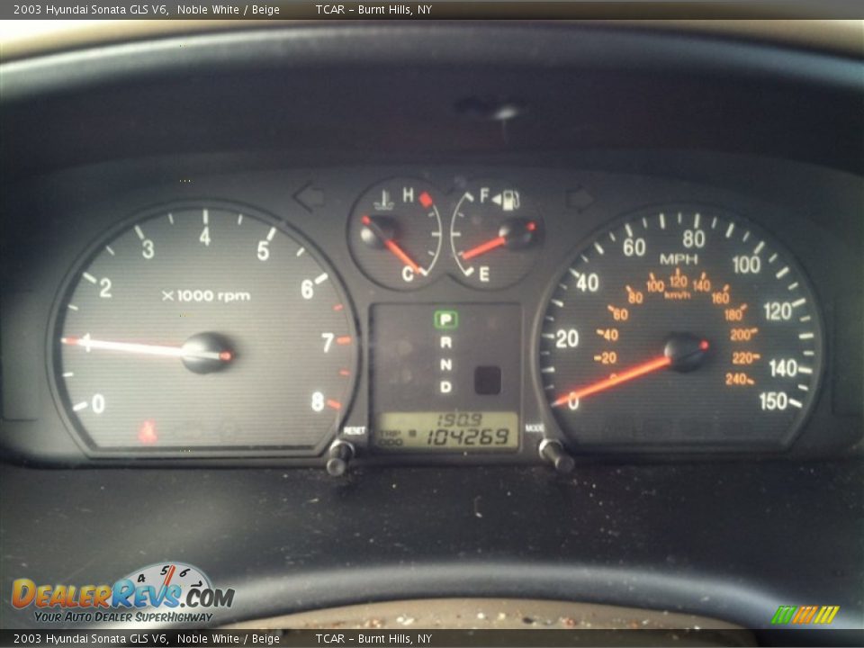 2003 Hyundai Sonata GLS V6 Noble White / Beige Photo #12