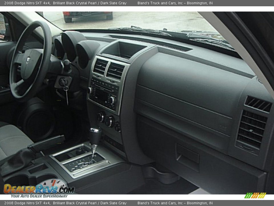 2008 Dodge Nitro SXT 4x4 Brilliant Black Crystal Pearl / Dark Slate Gray Photo #15