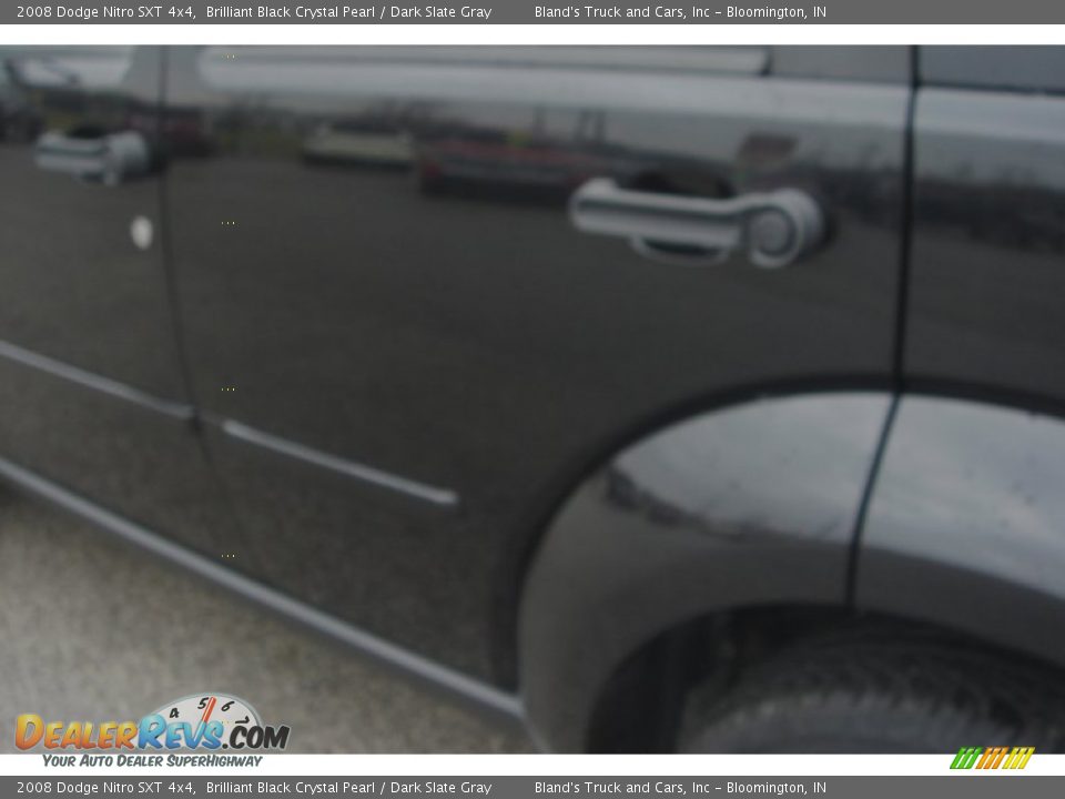2008 Dodge Nitro SXT 4x4 Brilliant Black Crystal Pearl / Dark Slate Gray Photo #26