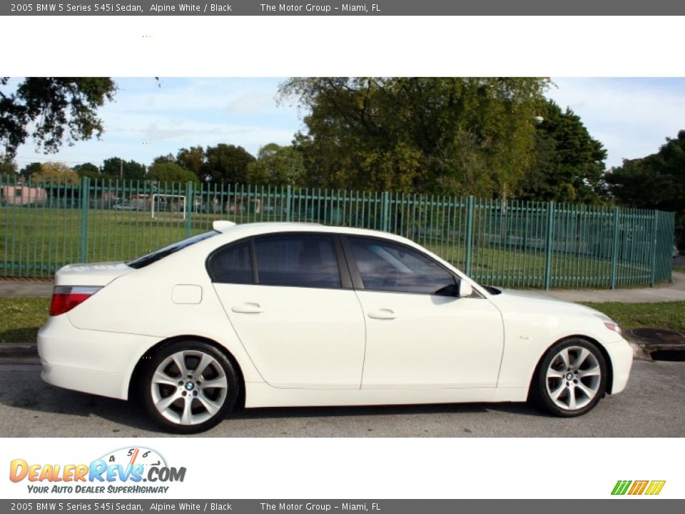 2005 BMW 5 Series 545i Sedan Alpine White / Black Photo #10