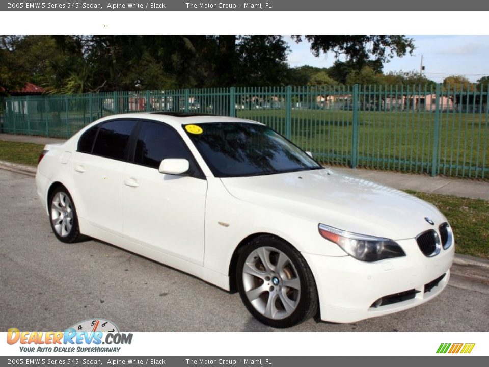 2005 BMW 5 Series 545i Sedan Alpine White / Black Photo #13