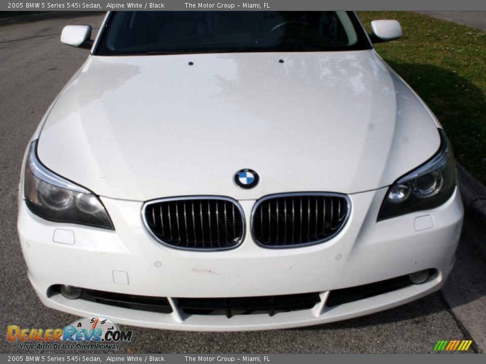 2005 BMW 5 Series 545i Sedan Alpine White / Black Photo #15
