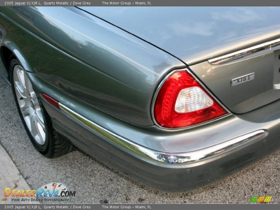 2005 Jaguar XJ XJ8 L Quartz Metallic / Dove Grey Photo #21