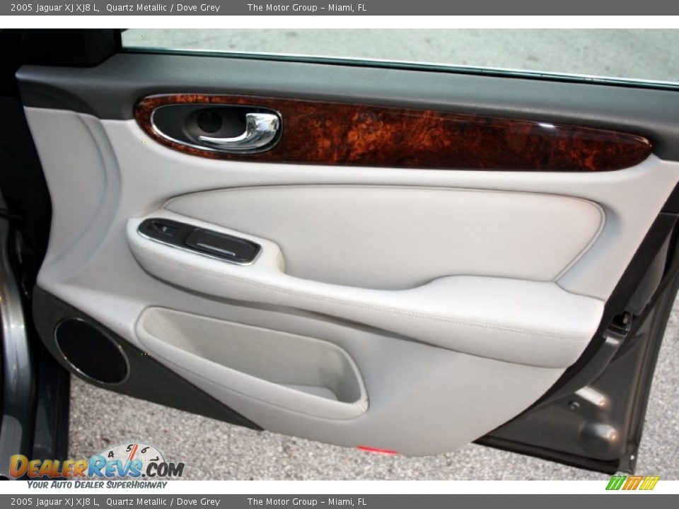 2005 Jaguar XJ XJ8 L Quartz Metallic / Dove Grey Photo #28