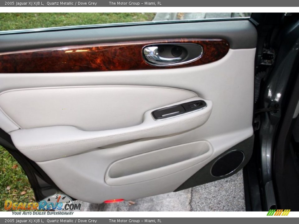 2005 Jaguar XJ XJ8 L Quartz Metallic / Dove Grey Photo #29
