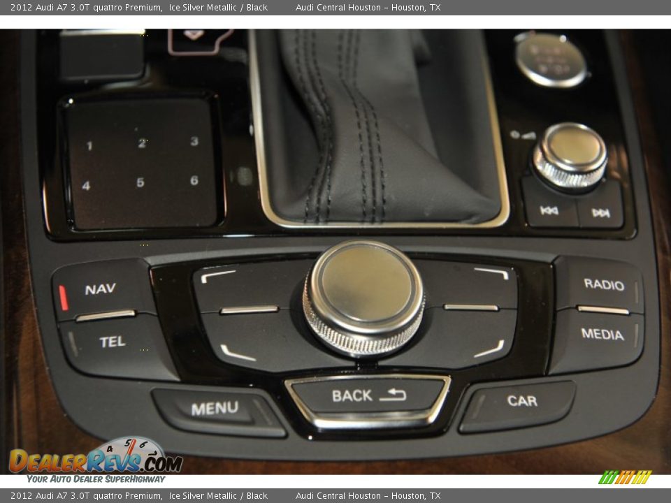 Controls of 2012 Audi A7 3.0T quattro Premium Photo #24