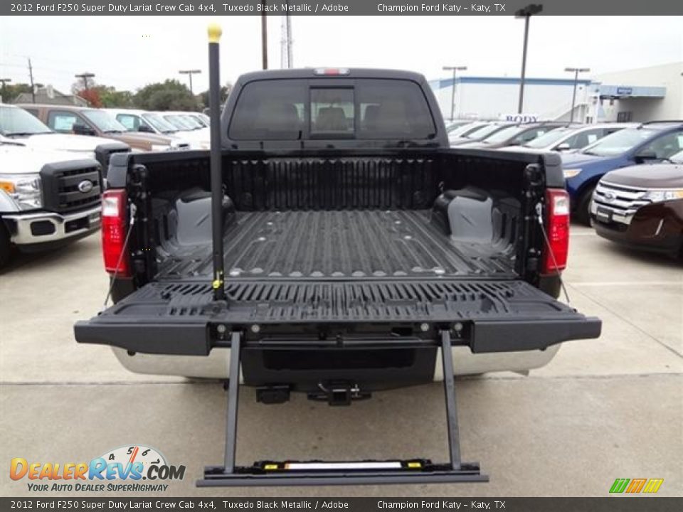 2012 Ford F250 Super Duty Lariat Crew Cab 4x4 Tuxedo Black Metallic / Adobe Photo #9