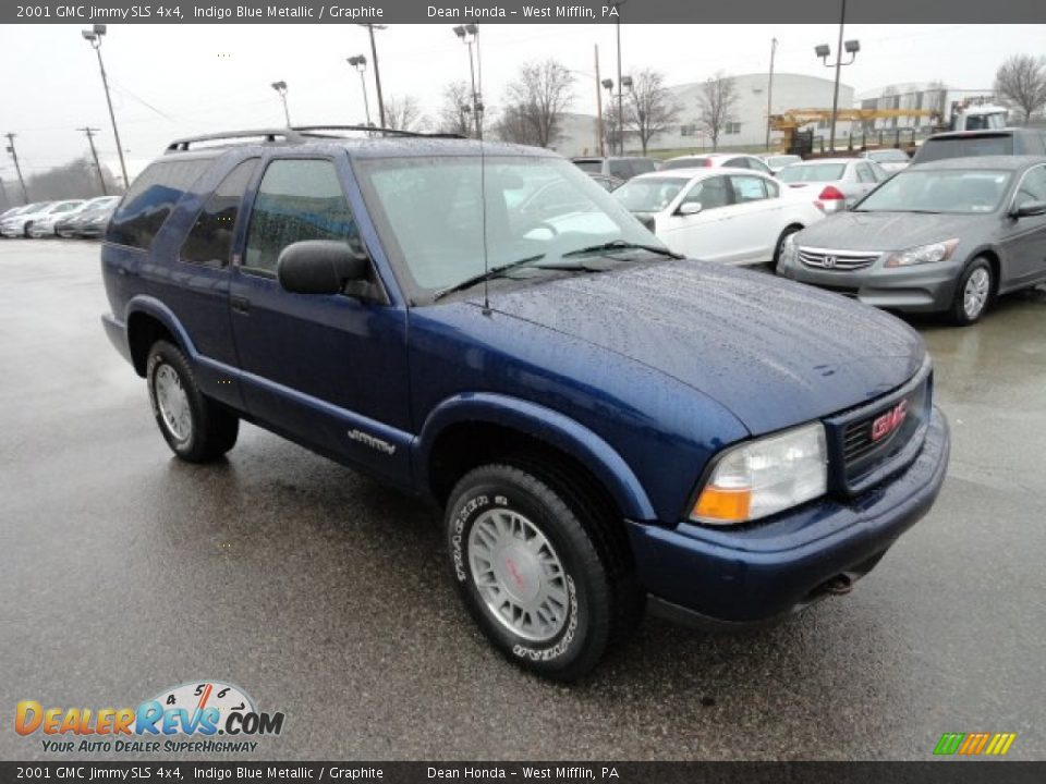 Front 3/4 View of 2001 GMC Jimmy SLS 4x4 Photo #7