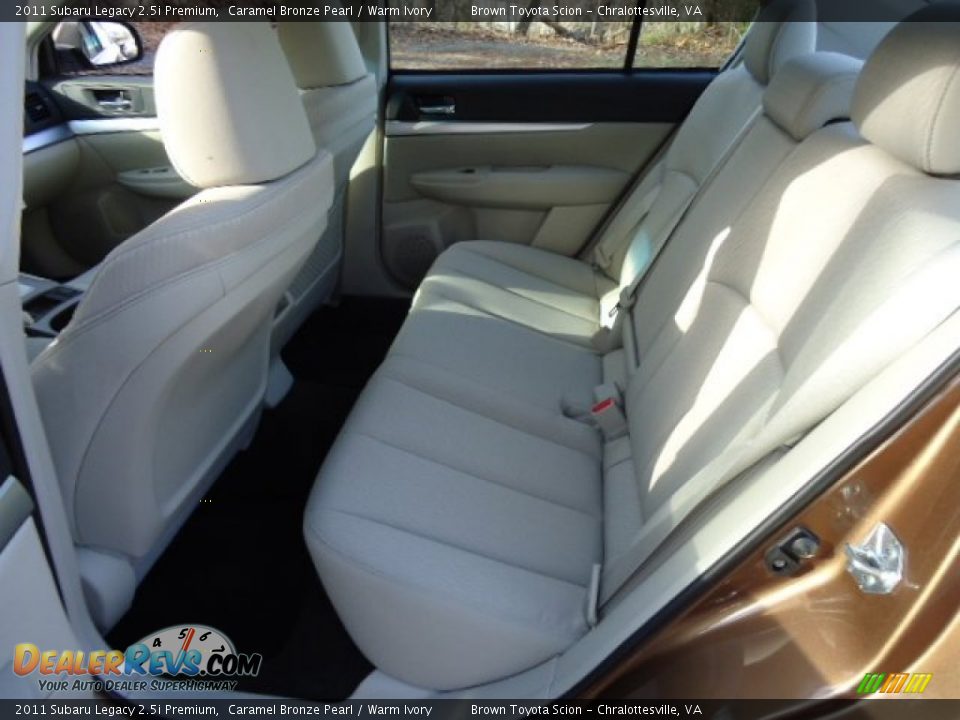 2011 Subaru Legacy 2.5i Premium Caramel Bronze Pearl / Warm Ivory Photo #10