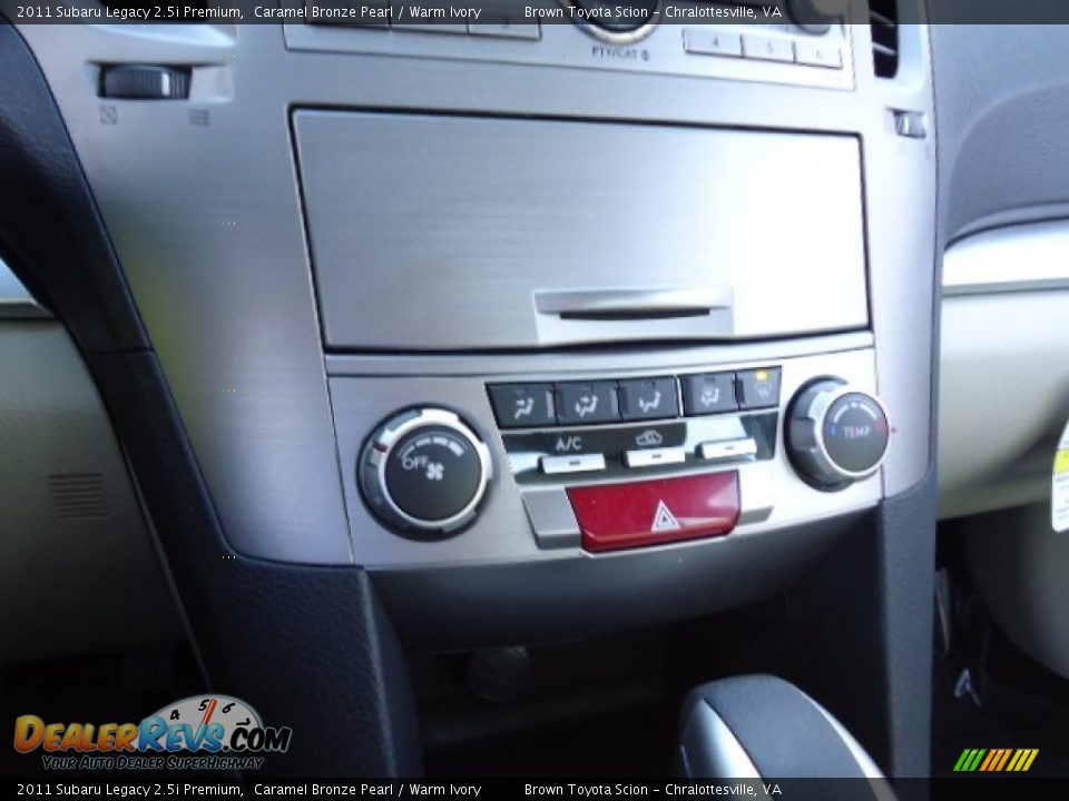 2011 Subaru Legacy 2.5i Premium Caramel Bronze Pearl / Warm Ivory Photo #20
