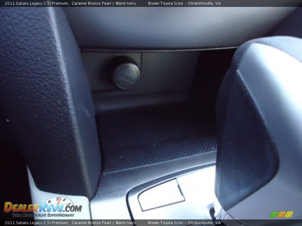 2011 Subaru Legacy 2.5i Premium Caramel Bronze Pearl / Warm Ivory Photo #21