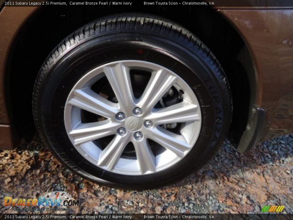 2011 Subaru Legacy 2.5i Premium Caramel Bronze Pearl / Warm Ivory Photo #32