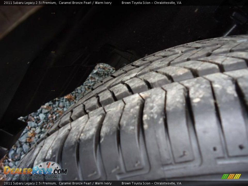 2011 Subaru Legacy 2.5i Premium Caramel Bronze Pearl / Warm Ivory Photo #36