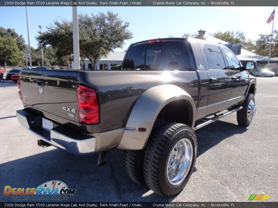 2009 Dodge Ram 3500 Laramie Mega Cab 4x4 Dually Dark Khaki Pearl / Khaki Photo #9