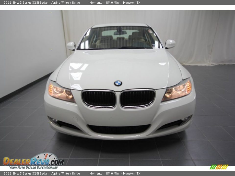 2011 BMW 3 Series 328i Sedan Alpine White / Beige Photo #3