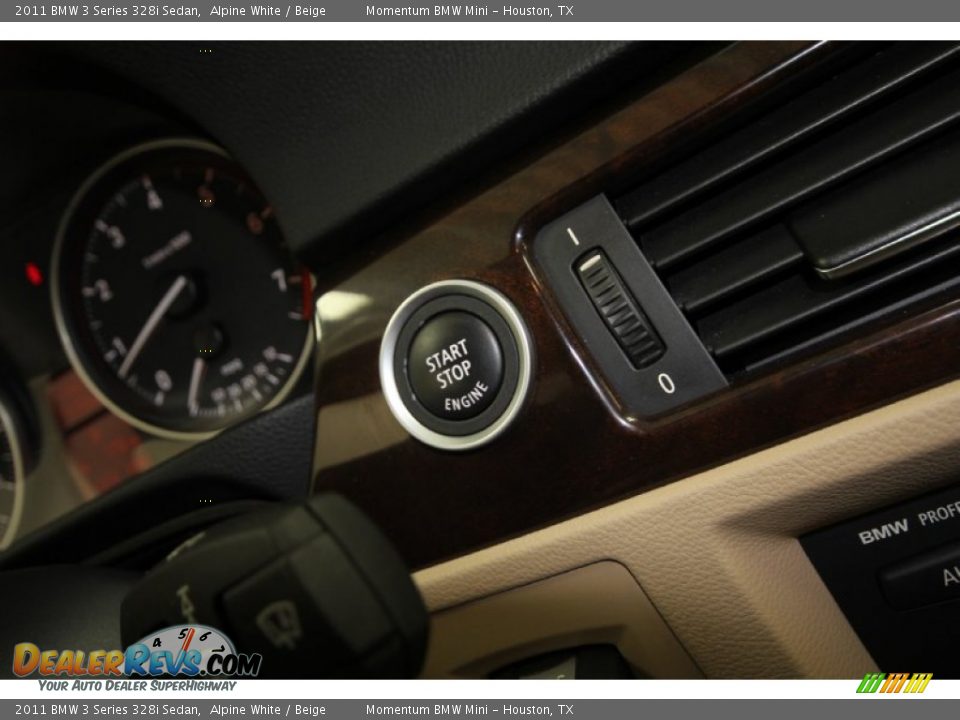 2011 BMW 3 Series 328i Sedan Alpine White / Beige Photo #22