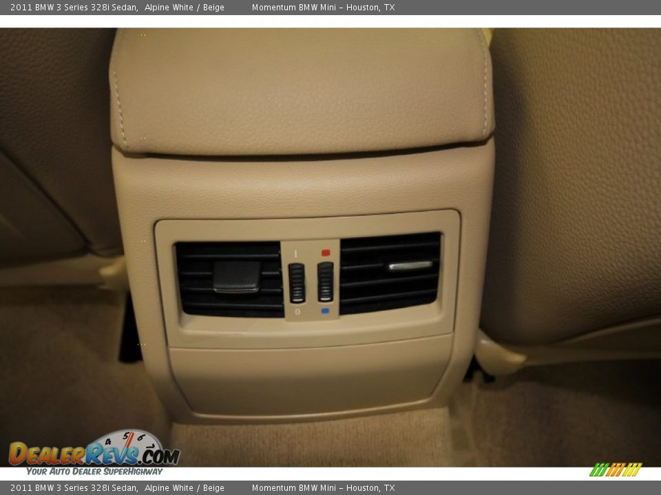 2011 BMW 3 Series 328i Sedan Alpine White / Beige Photo #30