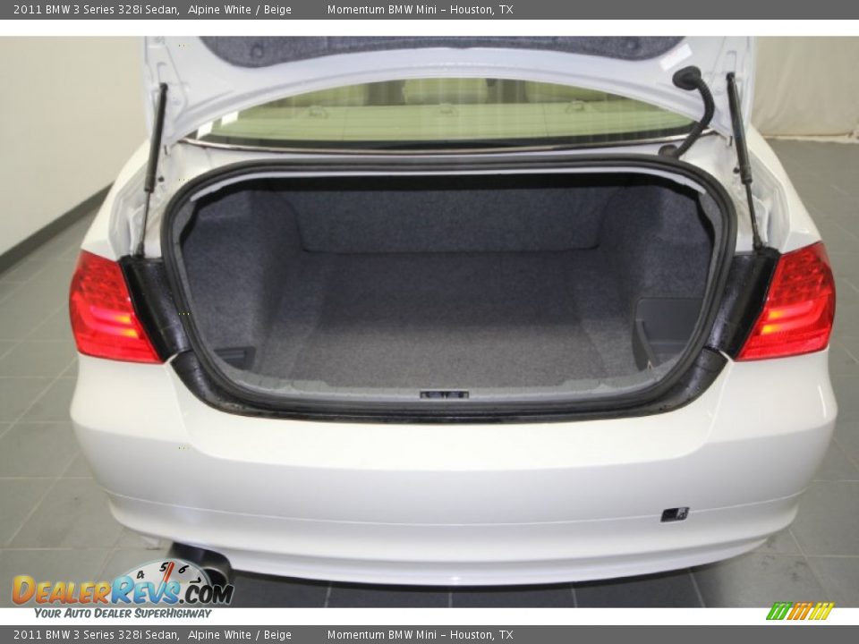 2011 BMW 3 Series 328i Sedan Alpine White / Beige Photo #31