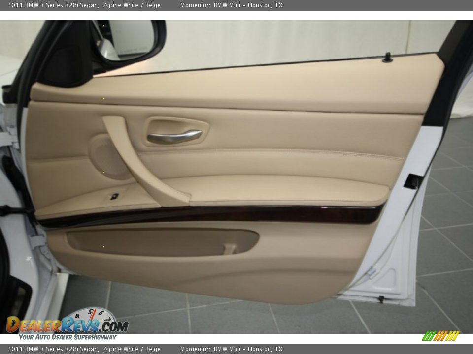 2011 BMW 3 Series 328i Sedan Alpine White / Beige Photo #35