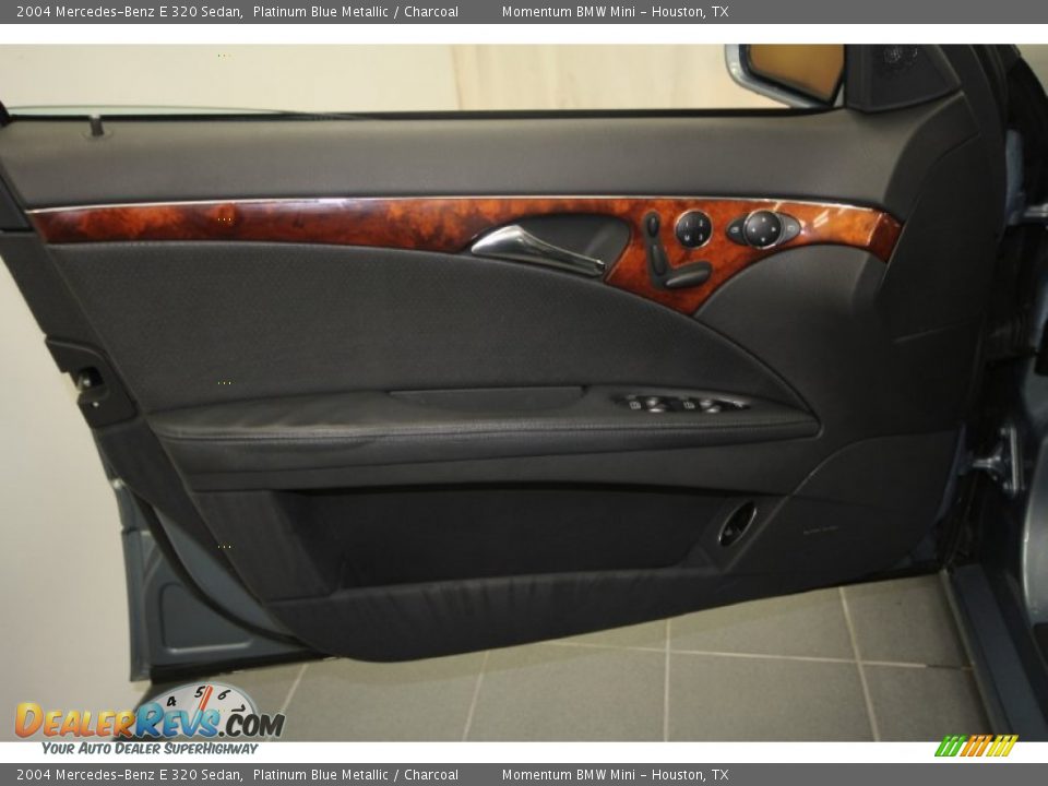 2004 Mercedes-Benz E 320 Sedan Platinum Blue Metallic / Charcoal Photo #19