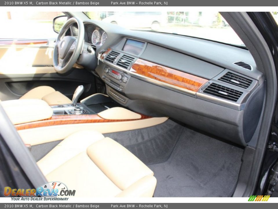 Dashboard of 2010 BMW X5 M  Photo #27