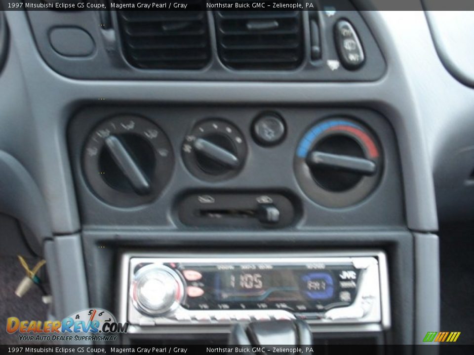 1997 Mitsubishi Eclipse GS Coupe Magenta Gray Pearl / Gray Photo #13