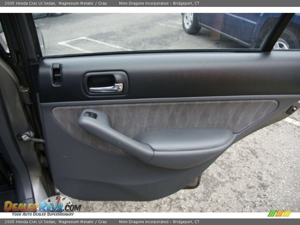 2005 Honda Civic LX Sedan Magnesium Metallic / Gray Photo #19