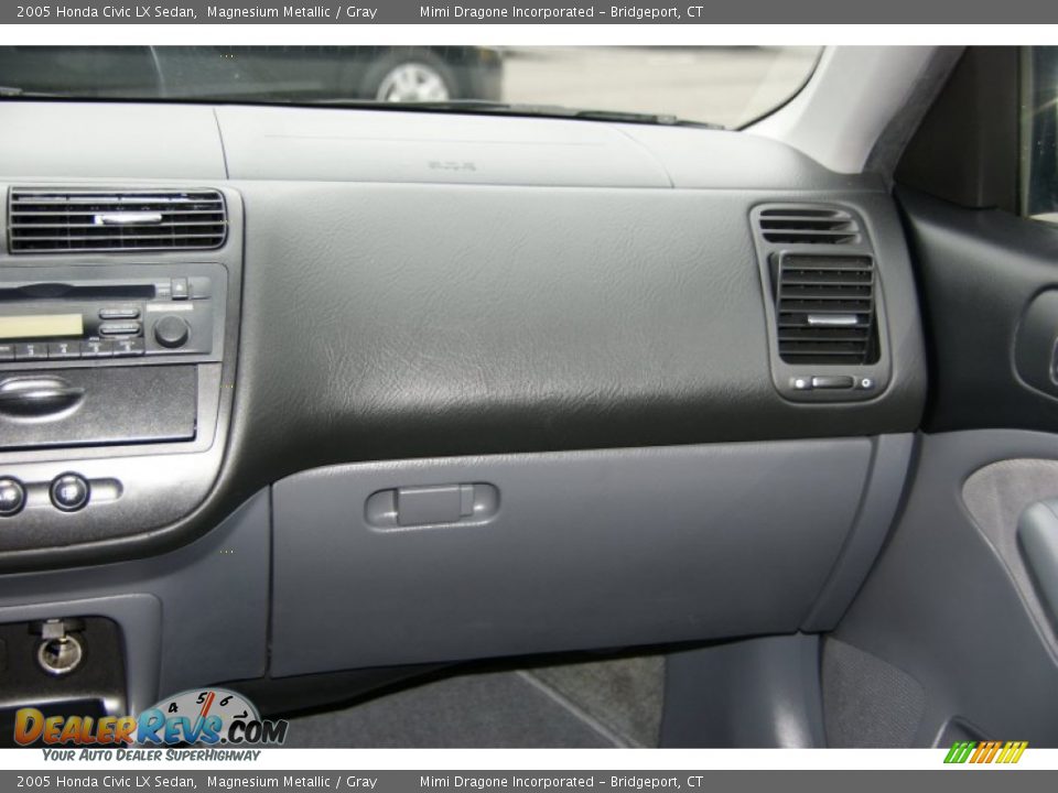 2005 Honda Civic LX Sedan Magnesium Metallic / Gray Photo #21