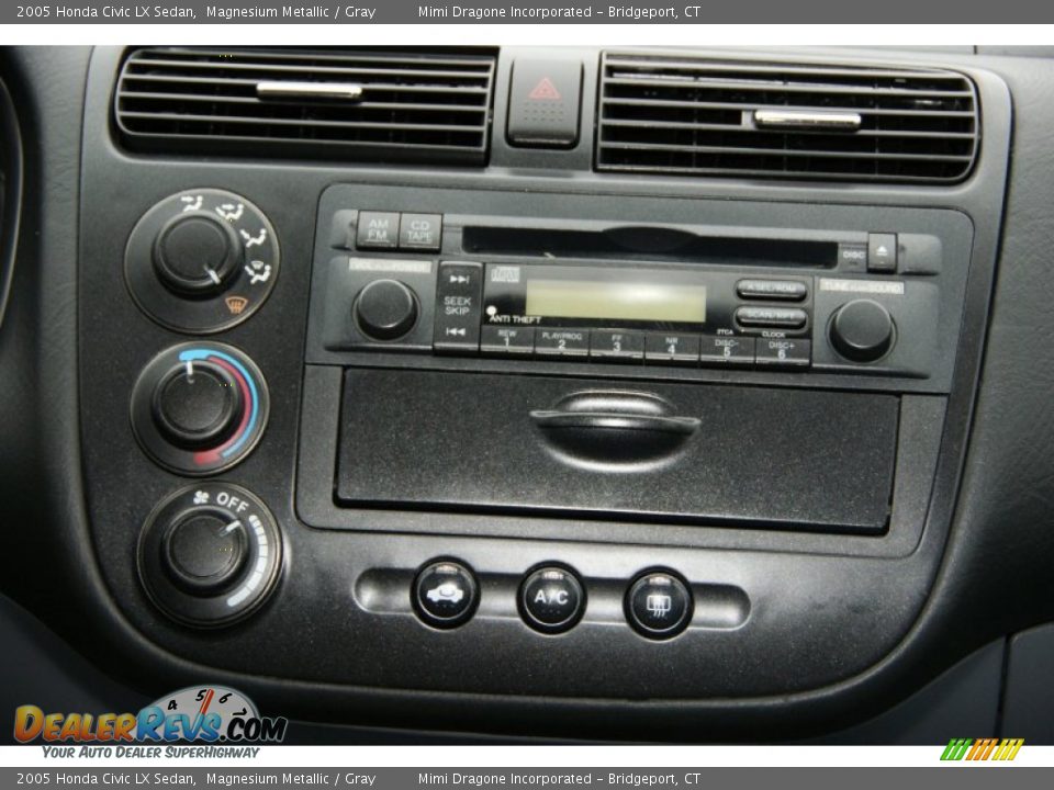 2005 Honda Civic LX Sedan Magnesium Metallic / Gray Photo #22