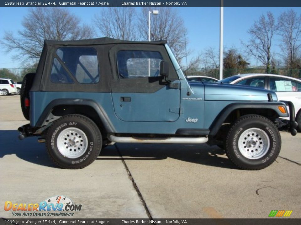 Gunmetal Pearlcoat 1999 Jeep Wrangler SE 4x4 Photo #3
