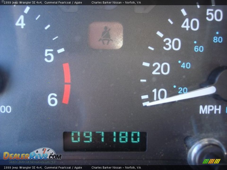 1999 Jeep Wrangler SE 4x4 Gunmetal Pearlcoat / Agate Photo #13