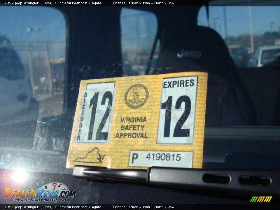 1999 Jeep Wrangler SE 4x4 Gunmetal Pearlcoat / Agate Photo #24