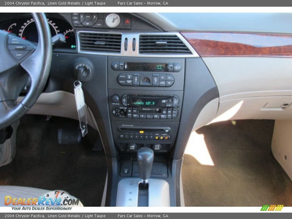 2004 Chrysler Pacifica Linen Gold Metallic / Light Taupe Photo #11