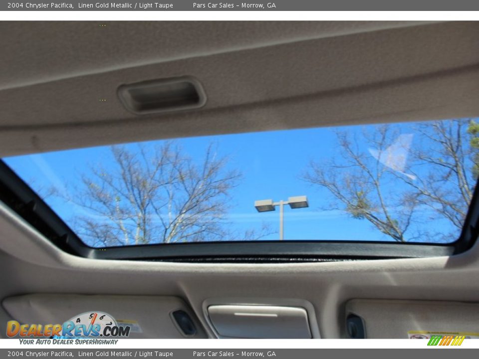 2004 Chrysler Pacifica Linen Gold Metallic / Light Taupe Photo #13