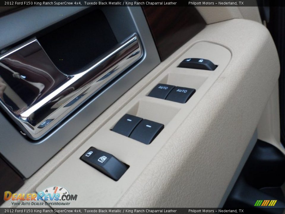 Controls of 2012 Ford F150 King Ranch SuperCrew 4x4 Photo #25