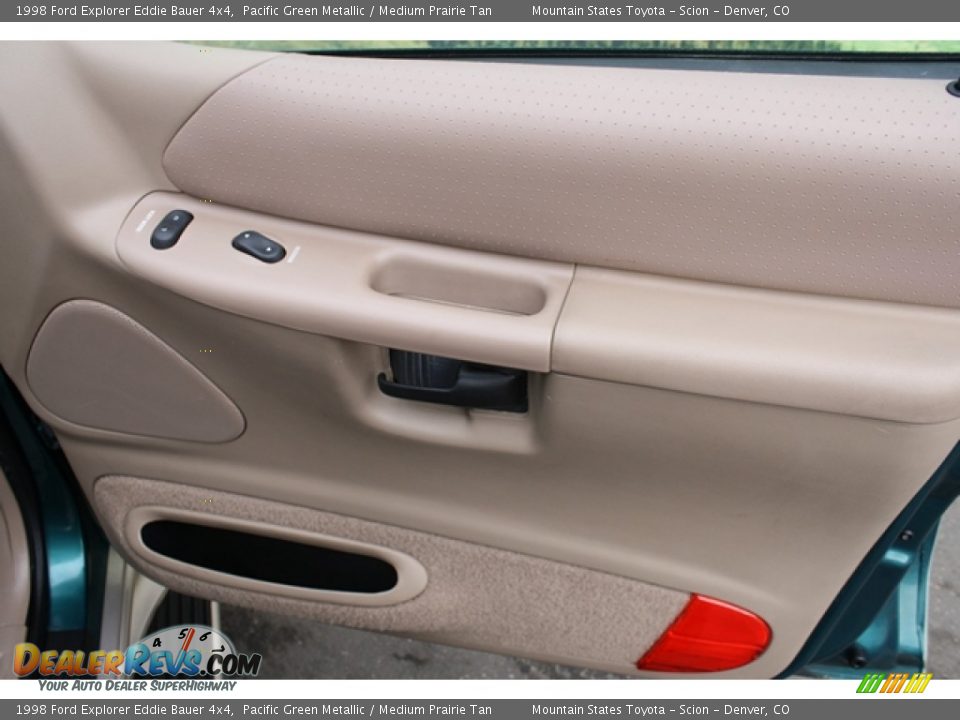 1998 Ford Explorer Eddie Bauer 4x4 Pacific Green Metallic / Medium Prairie Tan Photo #11